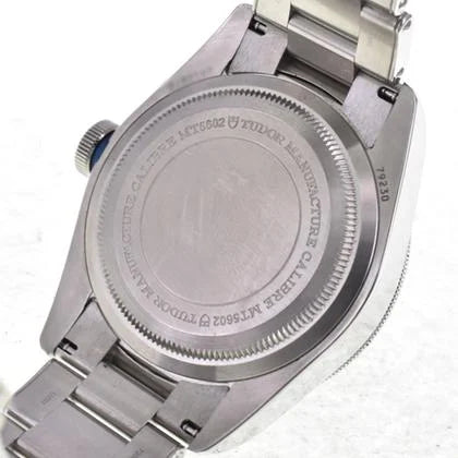 Pre-owned tudor Black Bay 79230B